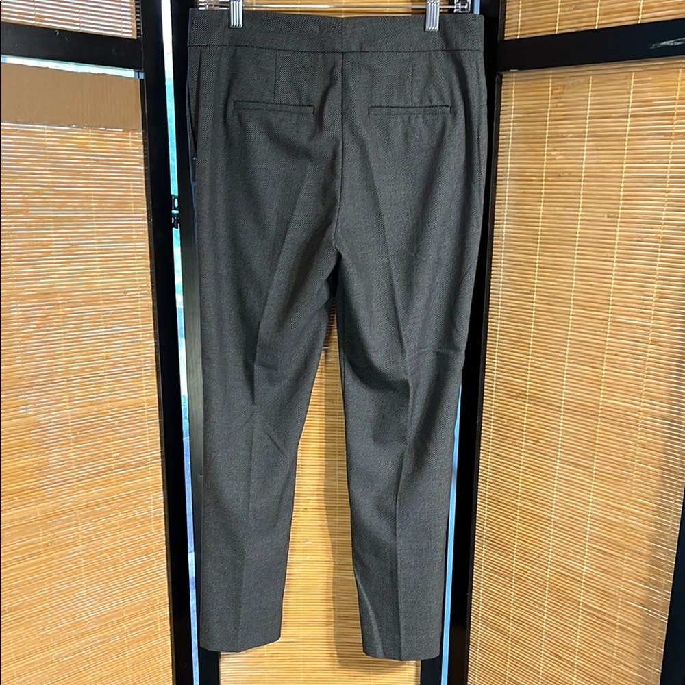 4/$15 Ann Taylor Gray Women's Trousers - Picture 2 of 2